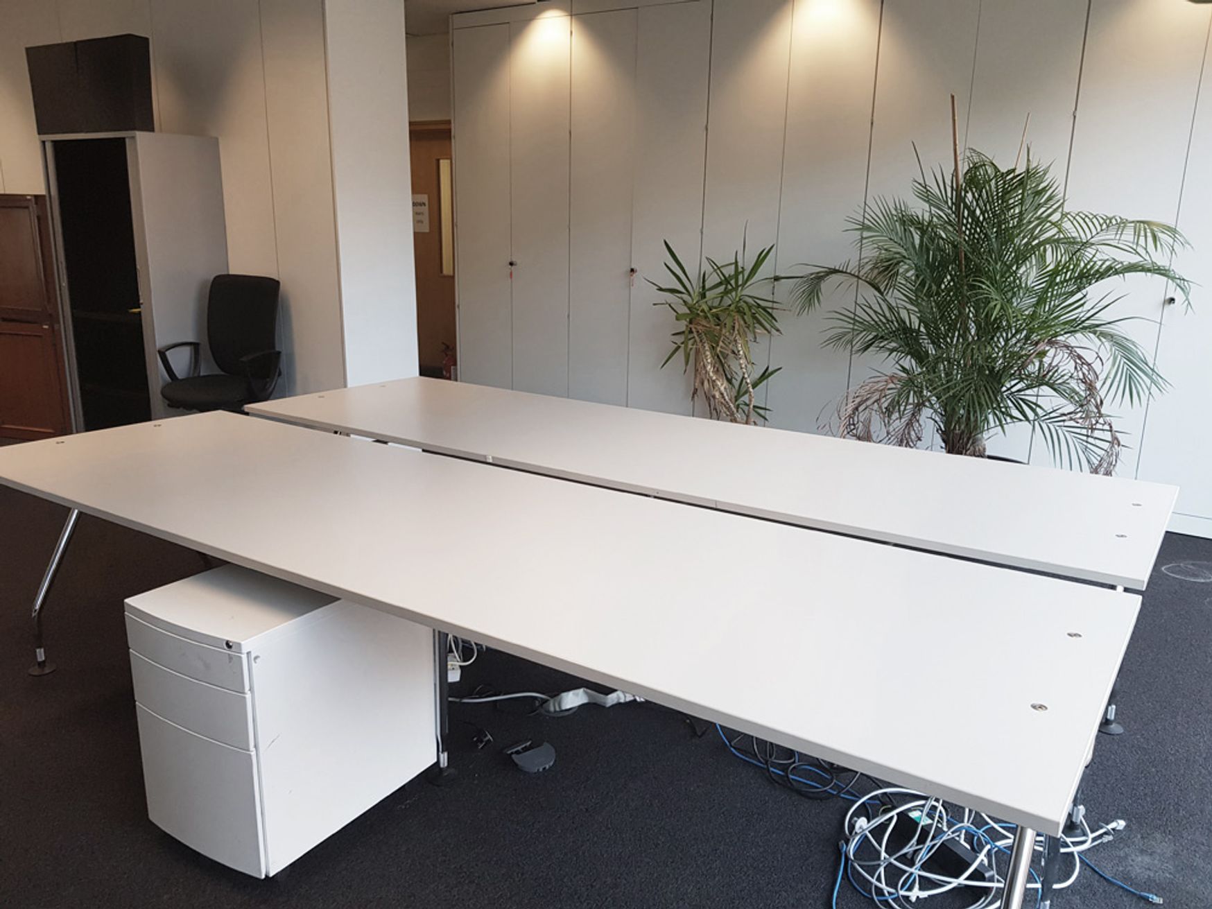 Want Dont : Second Hand Office Furniture - Used Office Furniture |  Desks | Desks and Workstations | 19 x Vitra 'Ad Hoc' 2-person side-by-side  soft grey bench desks (38 x desk