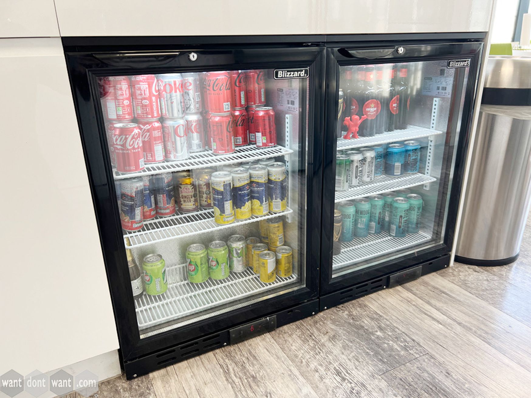 Used 'Blizzard Bar' drinks fridge
