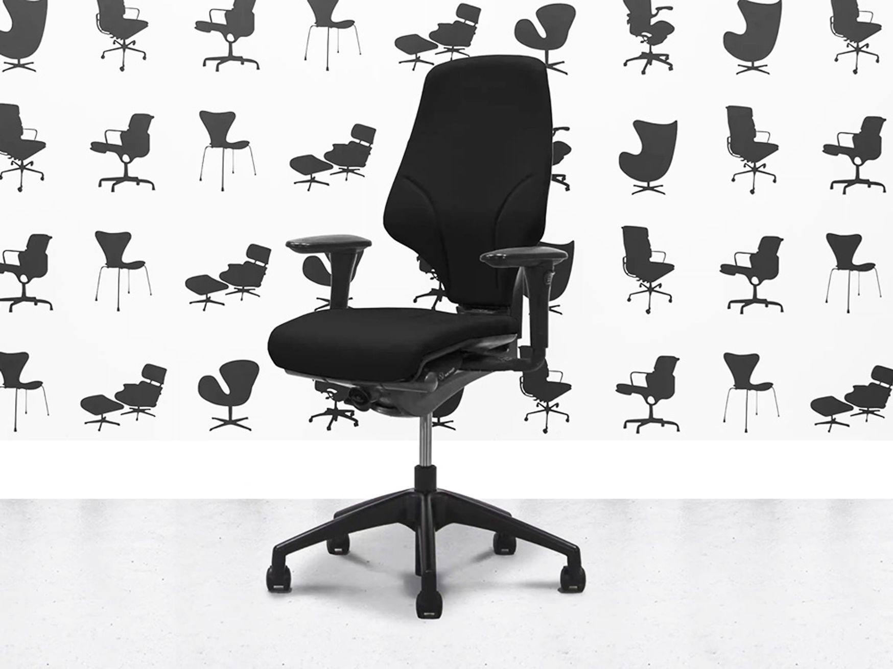 Refurbished Giroflex G64 Operator Chairs in Black with 3D Arms