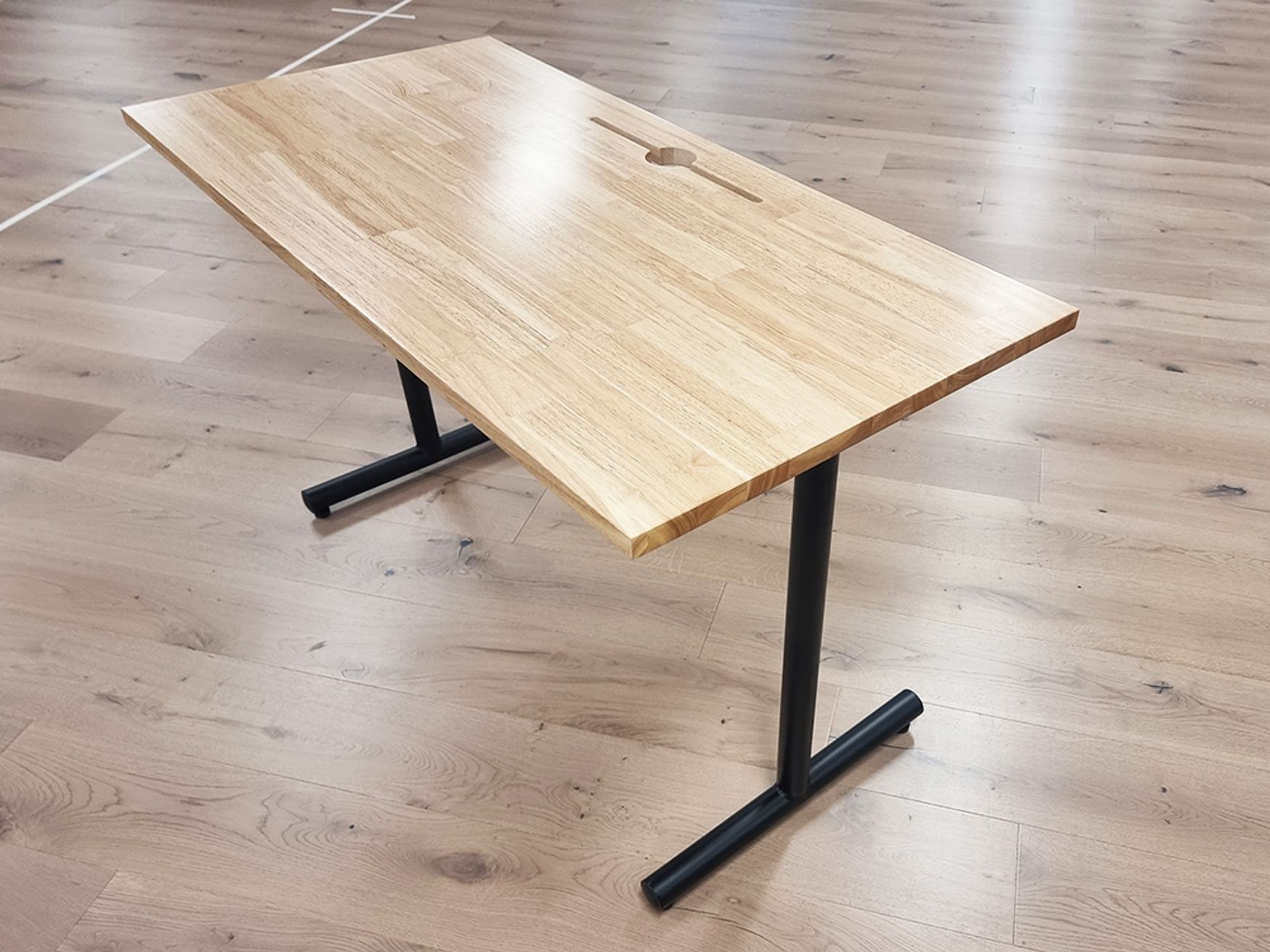 Over 200 used 1220mm Wooden Desks with 'T' Legs