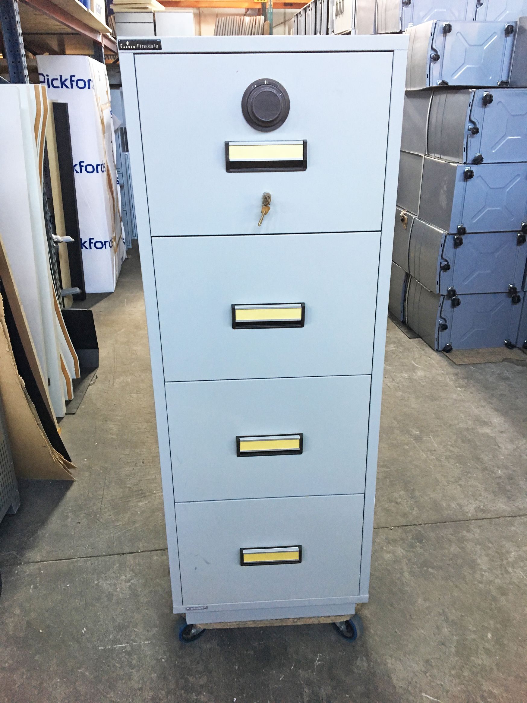 Want Dont Want Com Second Hand Office Furniture Used Office