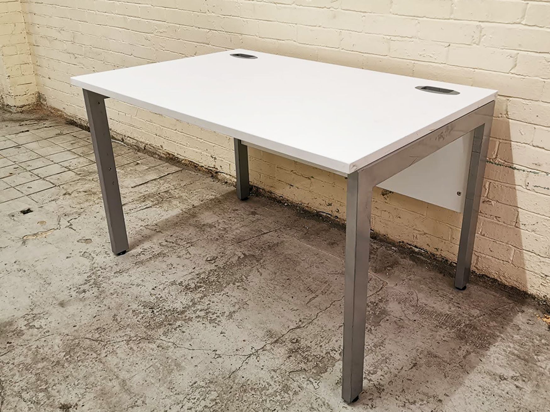 Used 1200mm Desks with Modesty Panel