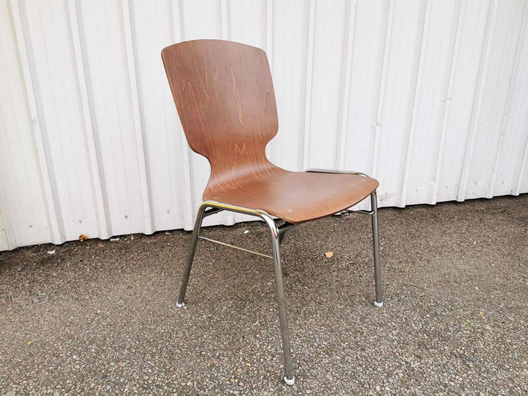 Used Dauphin Amico Stacking Chair