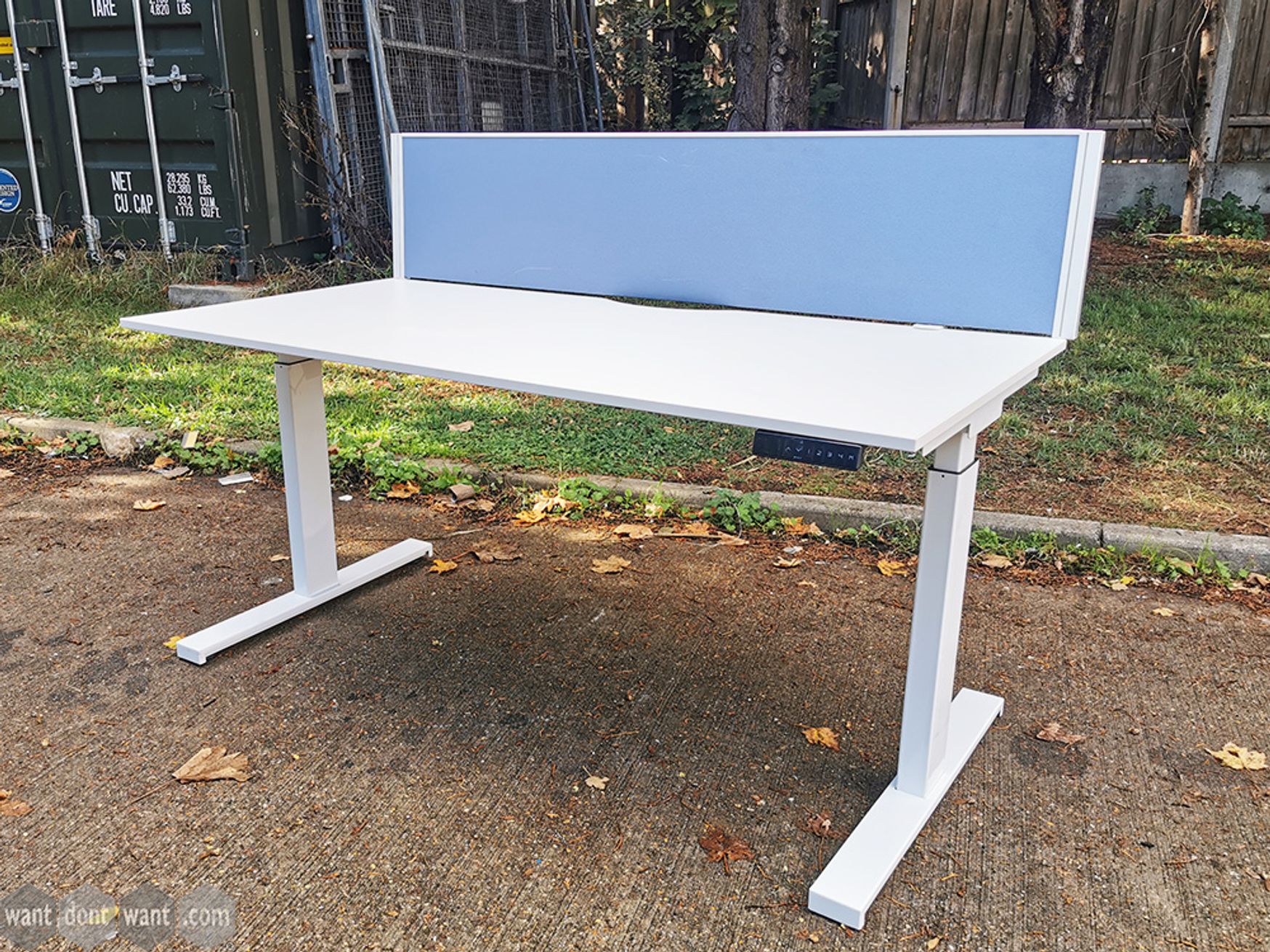 Used 1600mm White Electric Sit Stand Desks