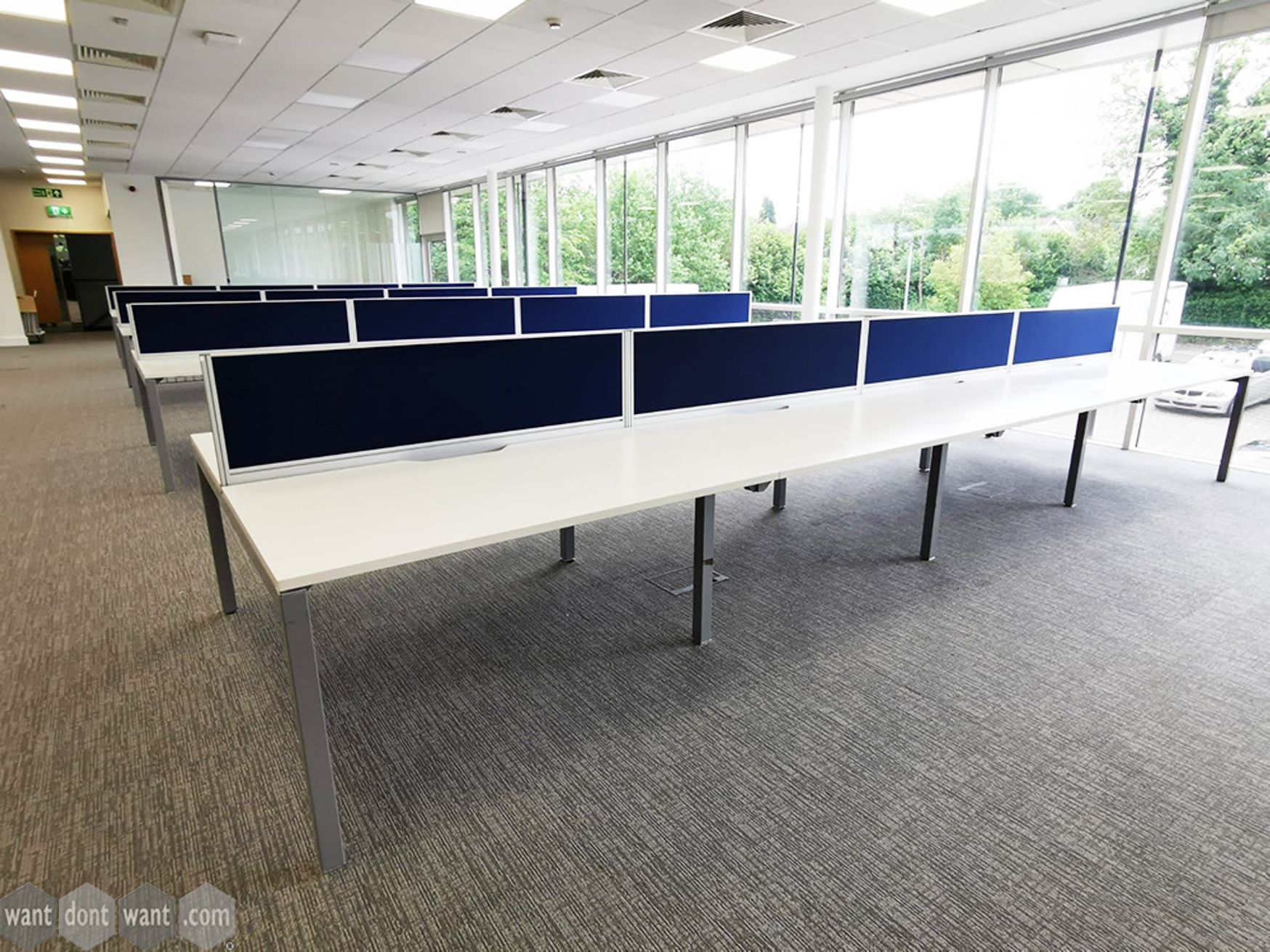 Used 1400mm White Bench Desks with Silver Frame