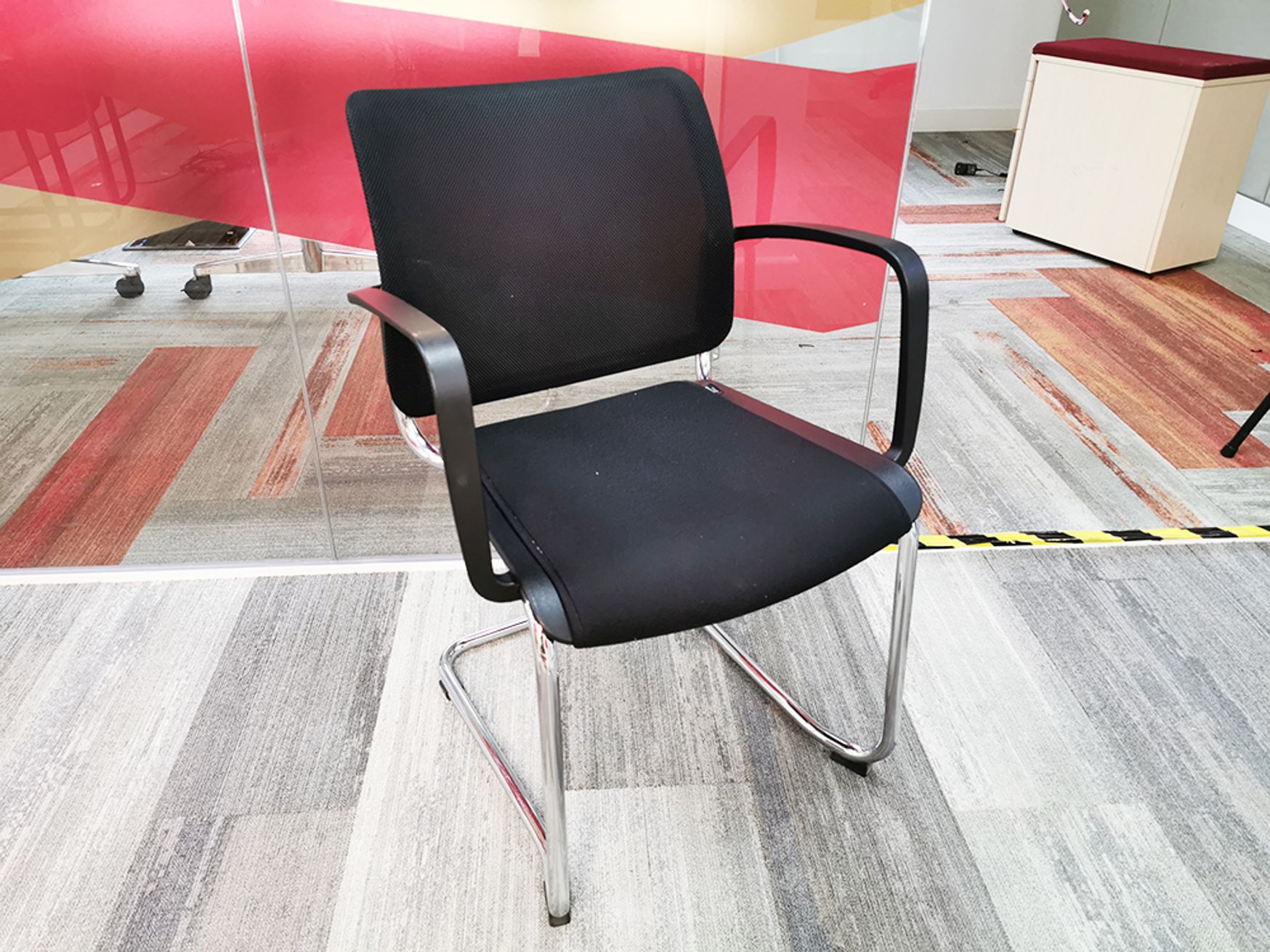 Used Grammer Passu Mesh Back Cantilever Boardroom Meeting Chairs
