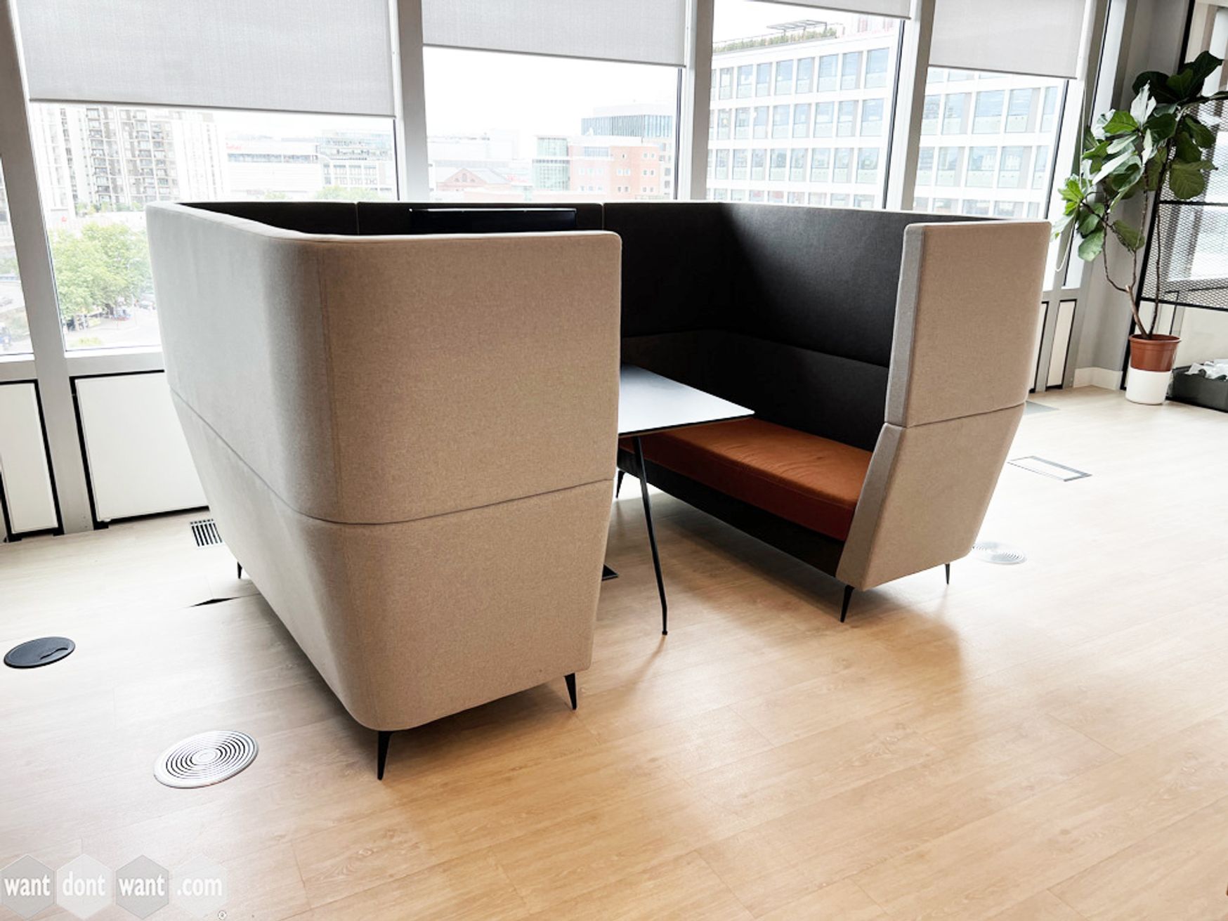 Used Orangebox Cwtch booths with integrated table