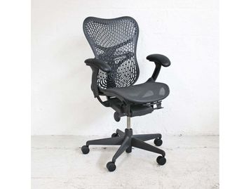 Refurbished Herman Miller Mirra 2 Triflex Chair in Graphite