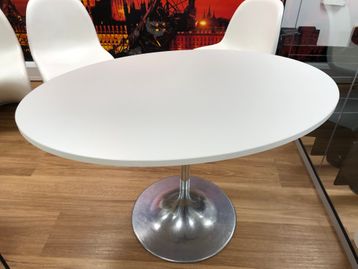 Used Oval 1200mm Meeting Table