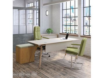 Brand new freestanding contemporary desk.