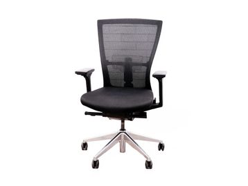Used Bestuhl Radius Task Chair With Lumbar In black with polished aluminium base