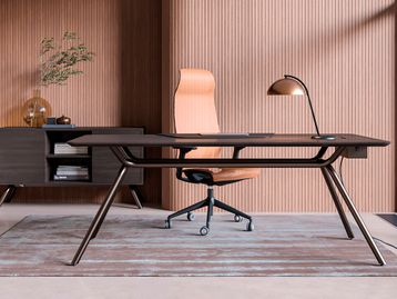 New Executive Desks with modern Luxury Feel