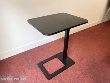 Used Narbutas 'Mobi' table in black finish
