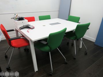 Used 1600mm White Boardroom Table with Power
