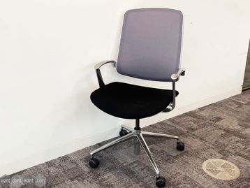 Used Boss Design Trinetic TR1/2/Chalk/P4 Chairs