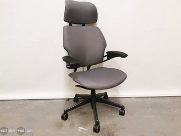 Used Humanscale Freedom Chair with Headrest - Upholstered in Camira Phoenix Blizzard