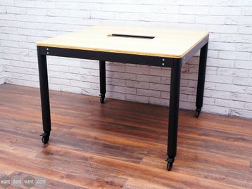 Used VG&P Hot Desk Table on castors In Natural Oak/Graphite