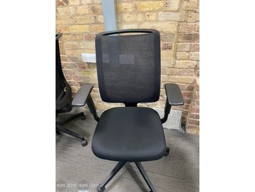 Used Steelcase 'Reply' chairs